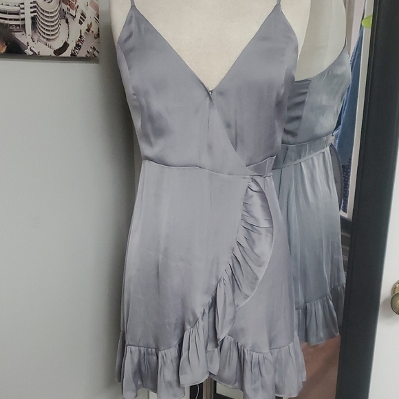 INTIMATELY ALL MY LOVE SHINE WRAP DRESS FUN AND FLIRTY STYLE SZ XS - Picture 7 of 12